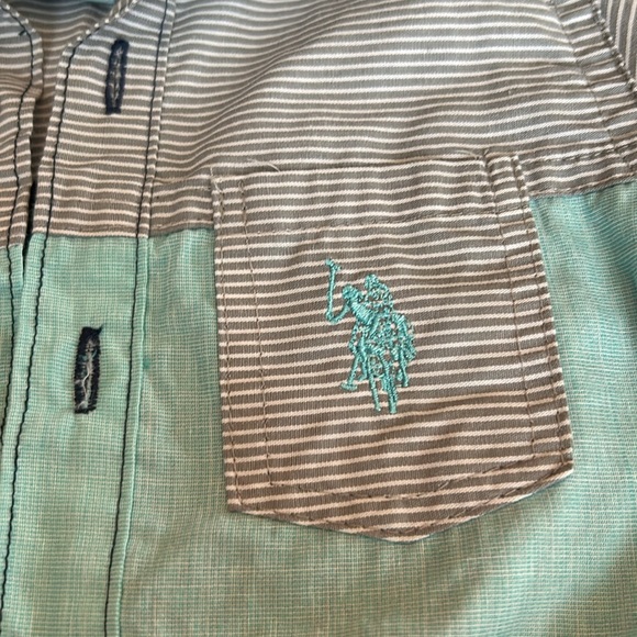 U.S Polo Assn. Baby Boy Romper - Picture 6 of 6